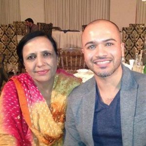 Meet your Posher, Yasir